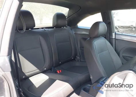 2013 Volkswagen Beetle 2.5L z USA, uszkodzony, nr VIN 3VWJP7AT7DM674633